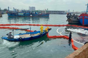 tràn dầu ở Đà Nẵng Việt Nam